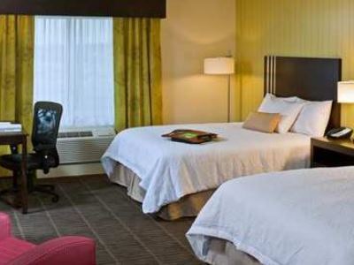 Hotel Hampton &